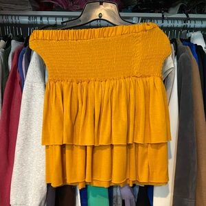 soft high rise skirt. NEW